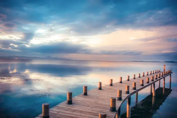 哈萨克斯坦到白俄罗斯旅游